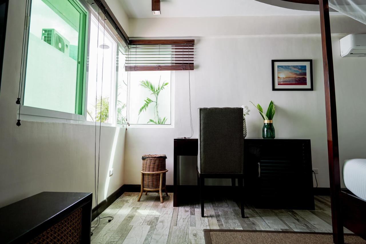 Weekends El Nido Beach Resort Exterior photo