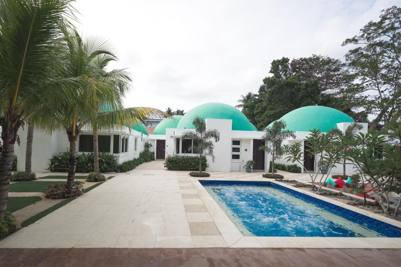 Weekends El Nido Beach Resort Exterior photo